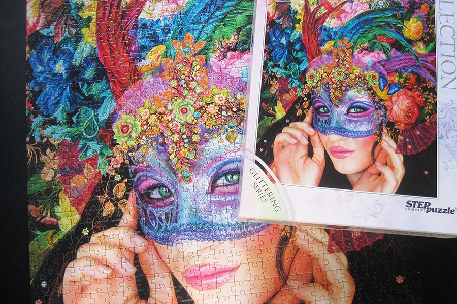 step-puzzle_muse-of-masquerade_900-img_7284