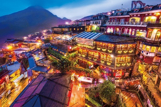 night view of chiufen taiwan_1000